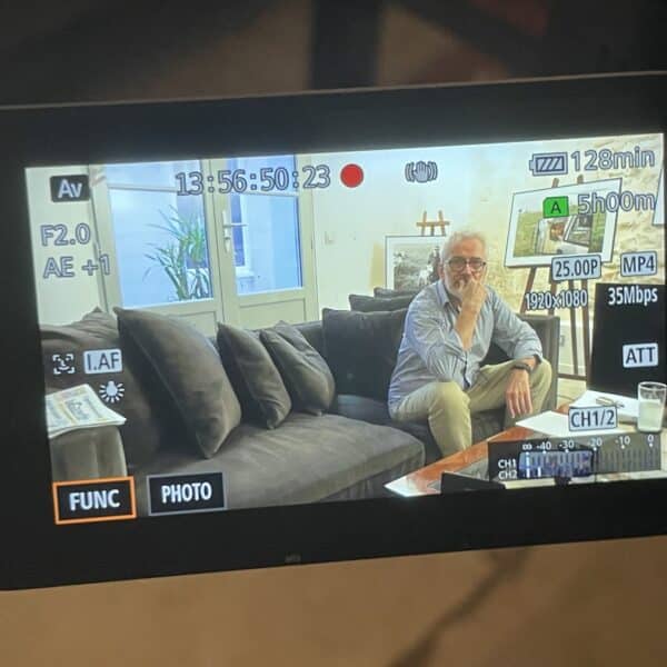 Conversations avec mon Chat – Une exploration de l’humain à travers la machine